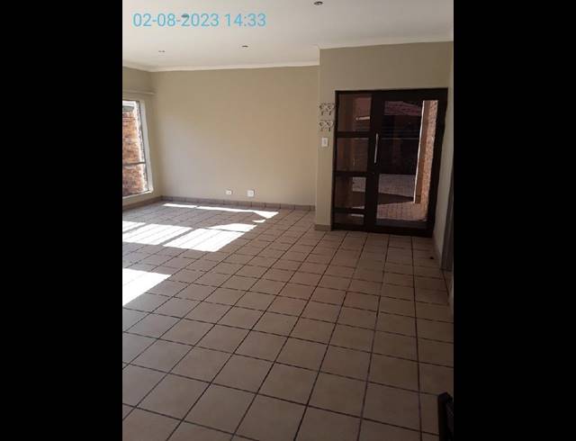 2 BEDROOM PROPERTY TO RENT IN DELMAS